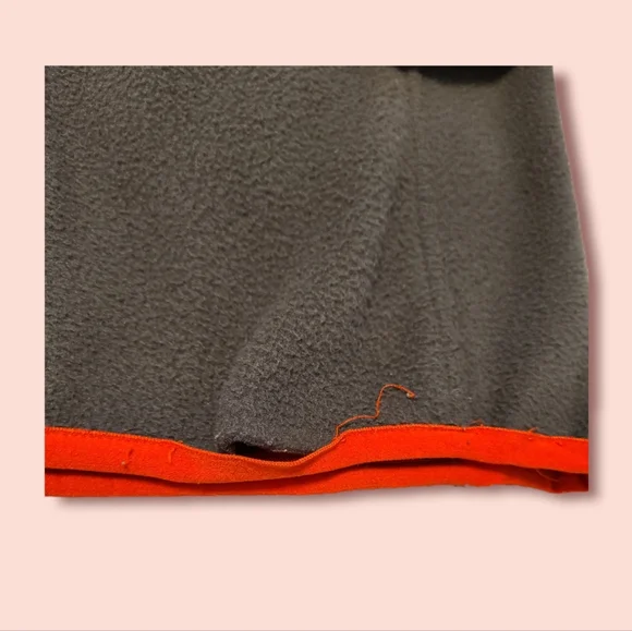 The North Face Fleece Jacket - Picture 4 of 4
